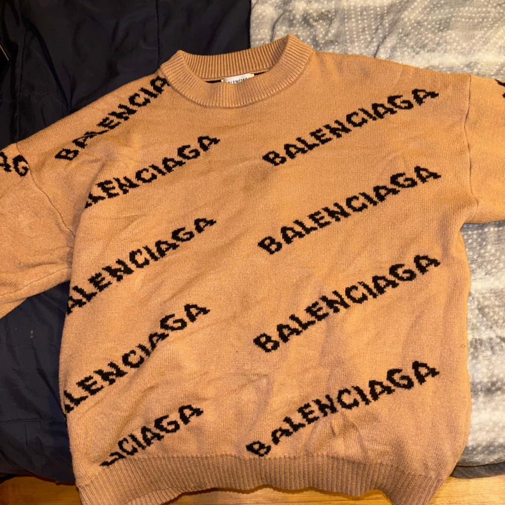 Balenciaga All over logo sweater